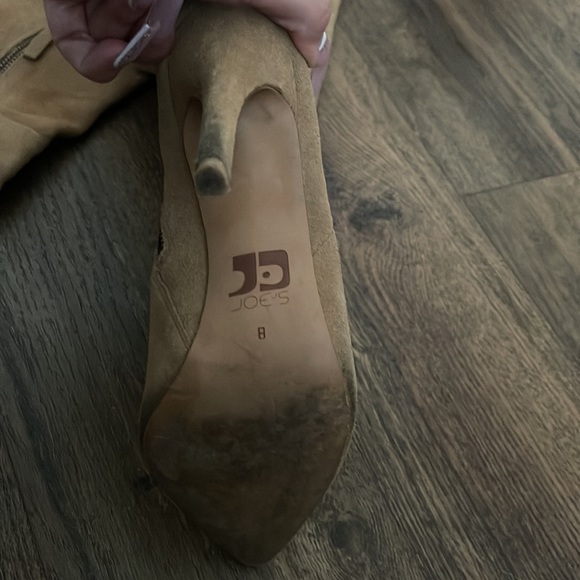 Boots - Picture 3 of 3